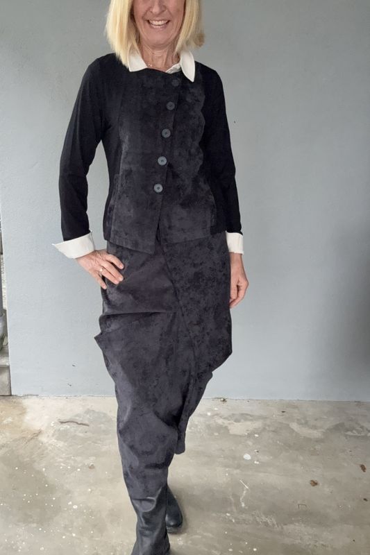 Bukseskjørt i baby cord fra Elsewhere