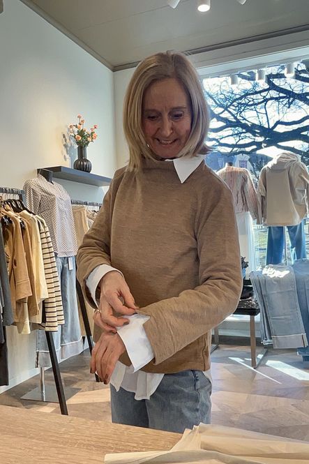 Hovedbilde 4073 blouse w. Sadleback