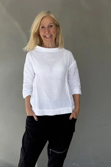 Hovedbilde 11001 Linbluse med flott krage